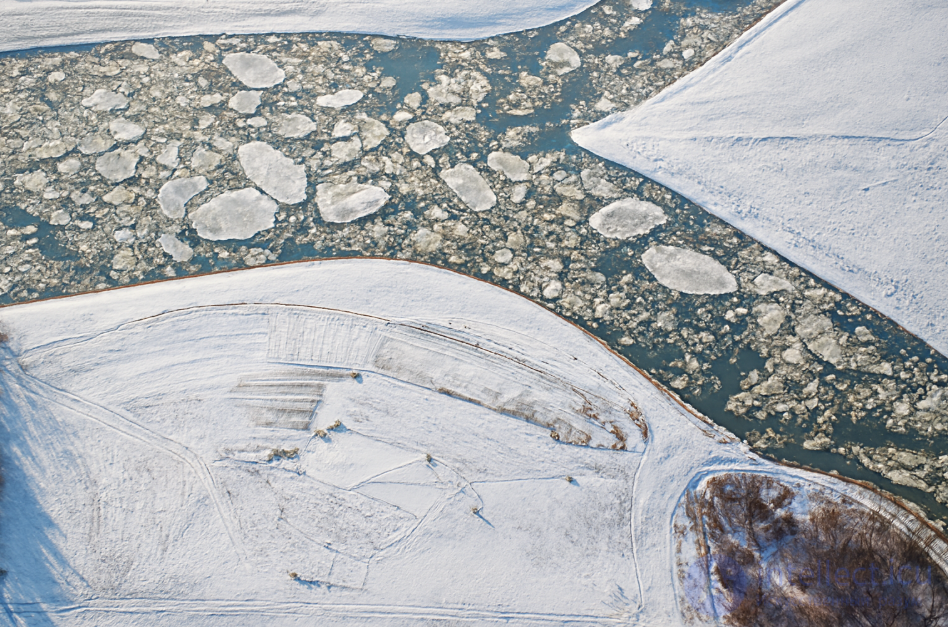 Гидрологическое дешифрирование аэрофотоснимков